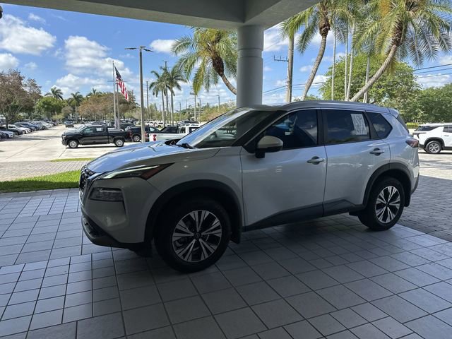 Used 2022 Nissan Rogue SV w/ SV Premium Package AWD/4WD image 17