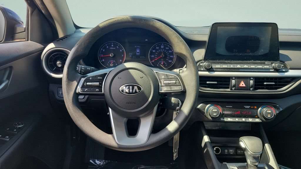 Used 2019 Kia Forte LXS FWD image 12