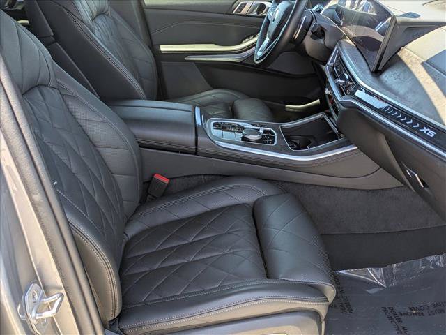 Used 2024 BMW X5 xDrive40i w/ Premium Package AWD/4WD image 22