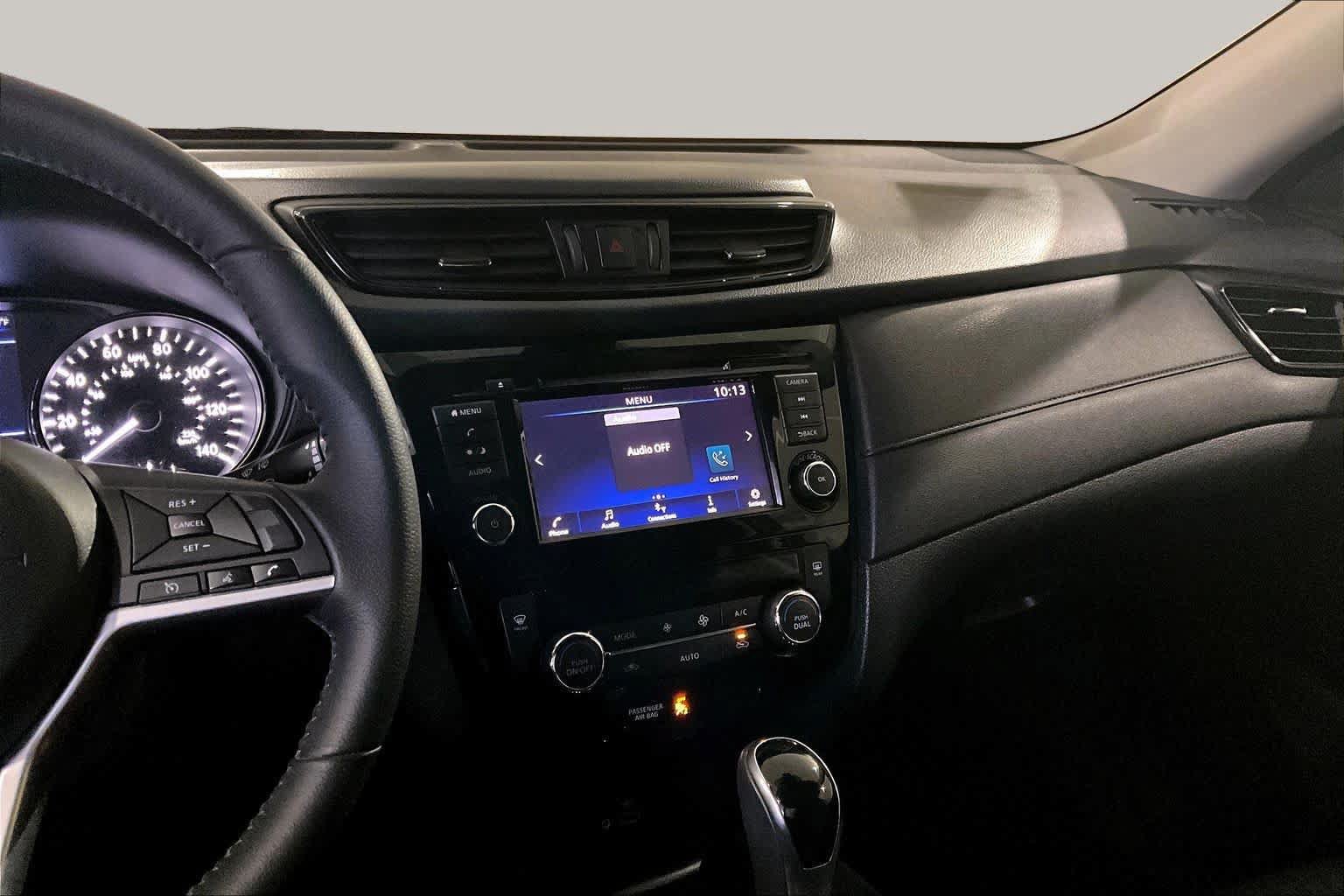 Used 2020 Nissan Rogue SV AWD/4WD image 6