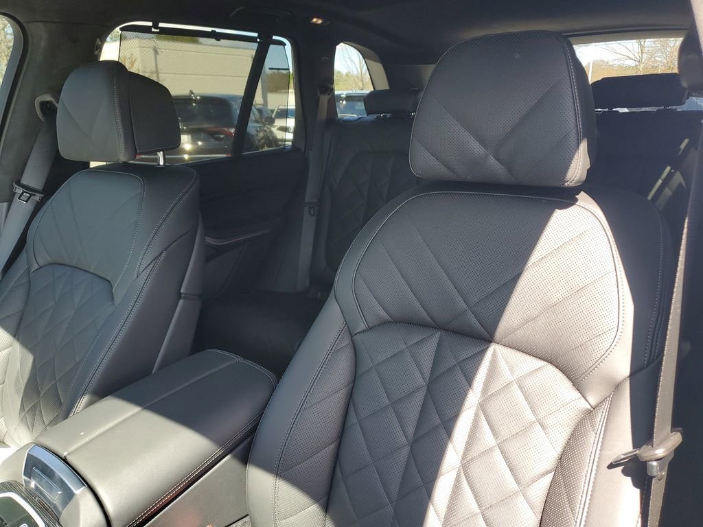 Used 2025 BMW X5 sDrive40i w/ M Sport Package image 20