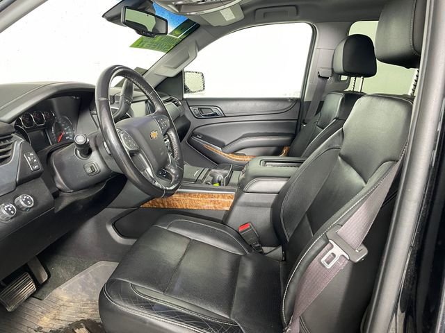 Used 2016 Chevrolet Suburban LTZ image 2