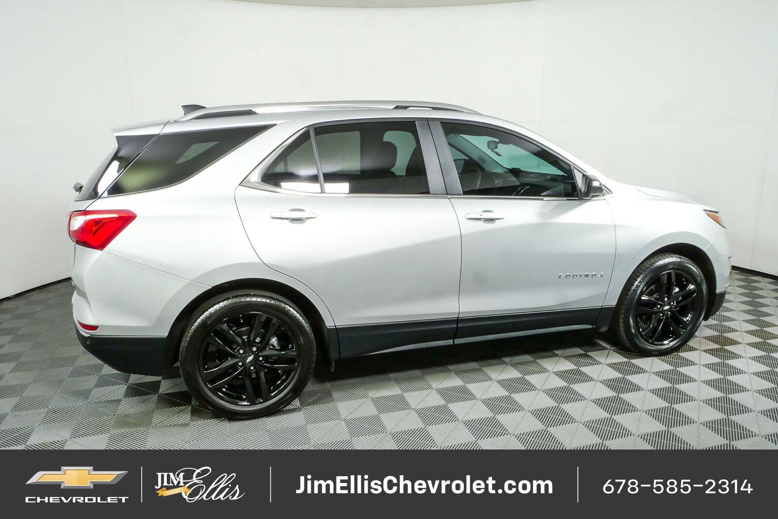 Used 2021 Chevrolet Equinox LT AWD/4WD image 2