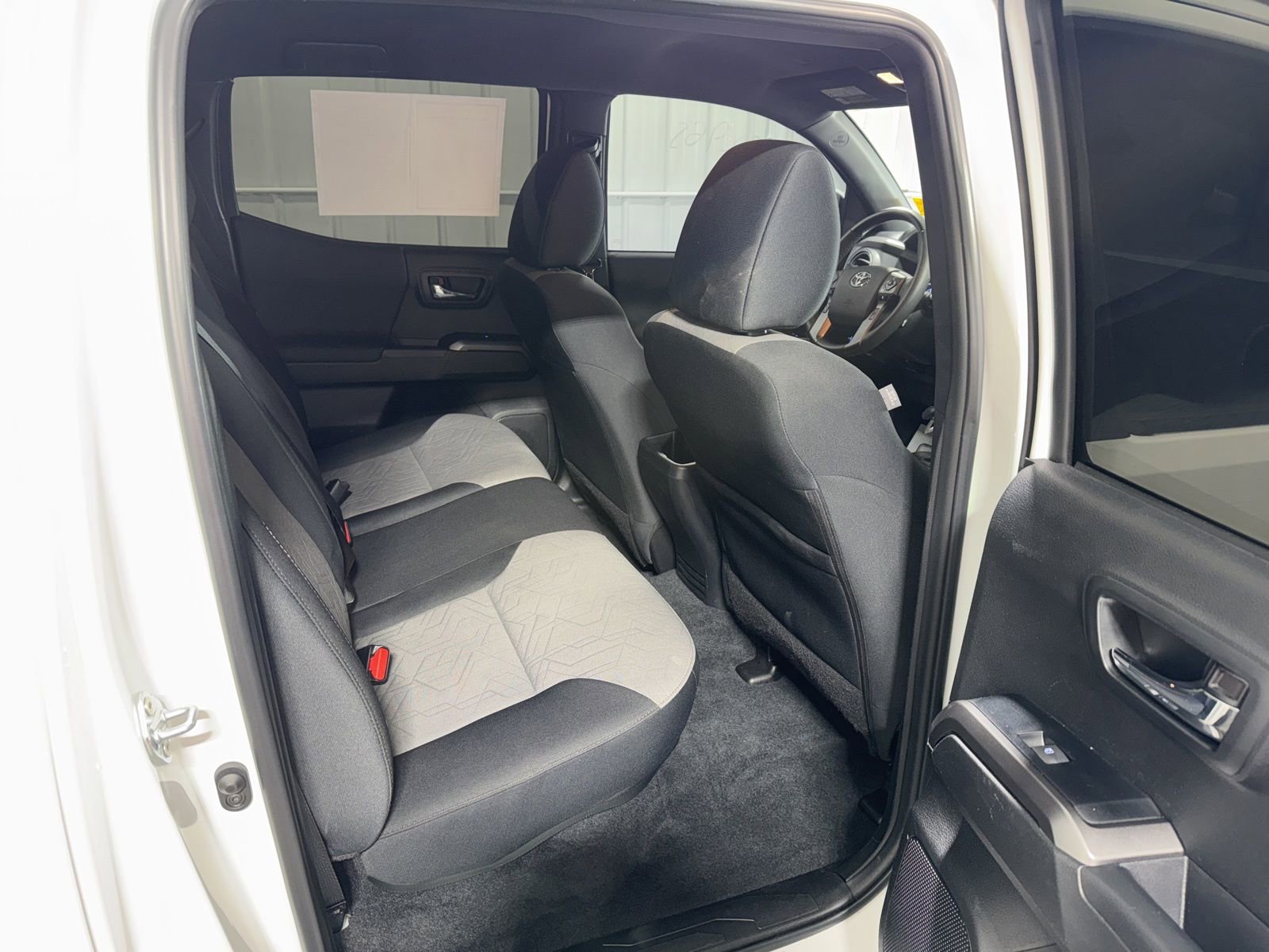 Used 2023 Toyota Tacoma TRD Off-Road w/ Technology Package image 12