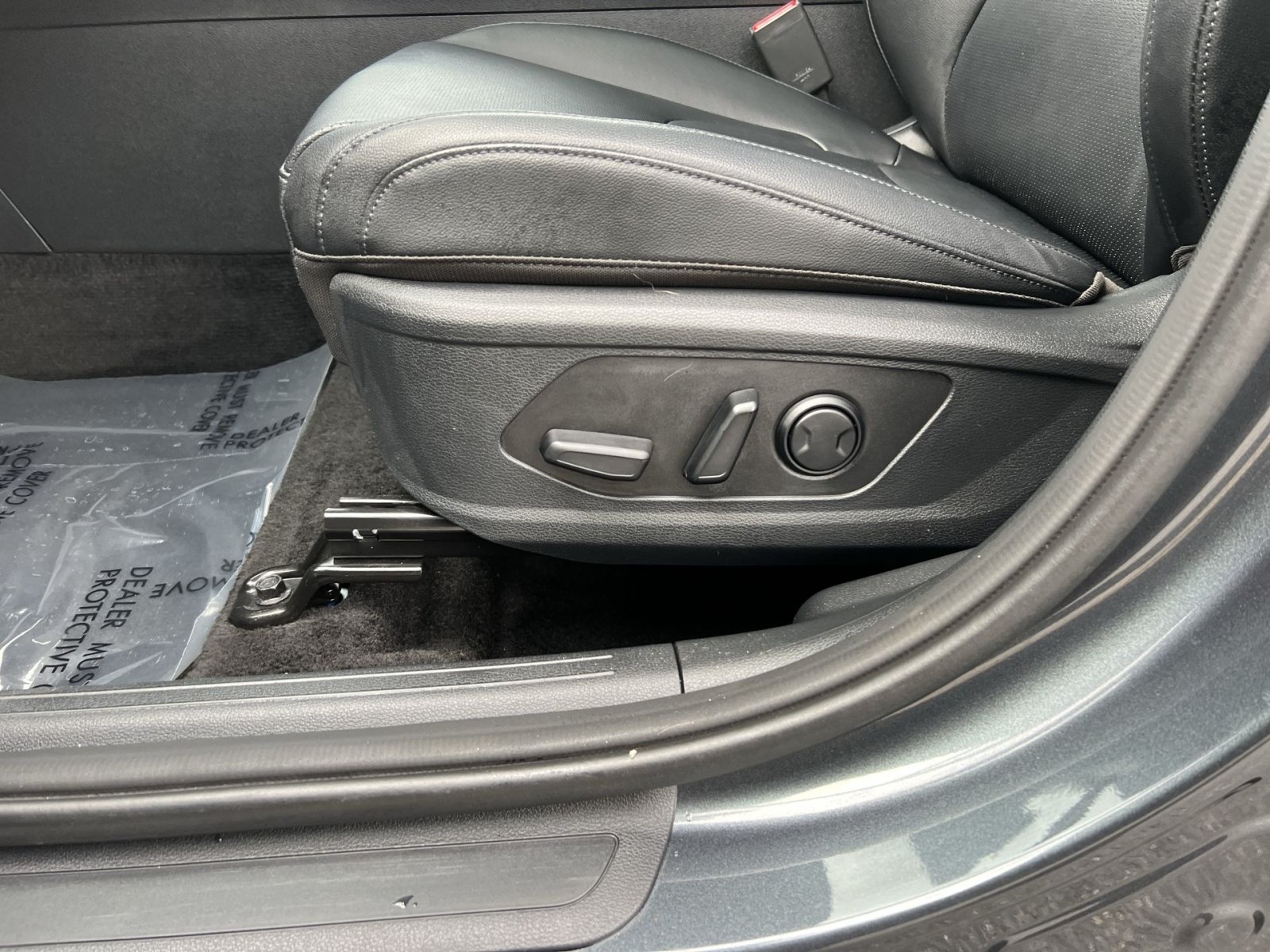 Used 2025 Kia Sportage EX w/ EX Premium Package AWD/4WD image 14