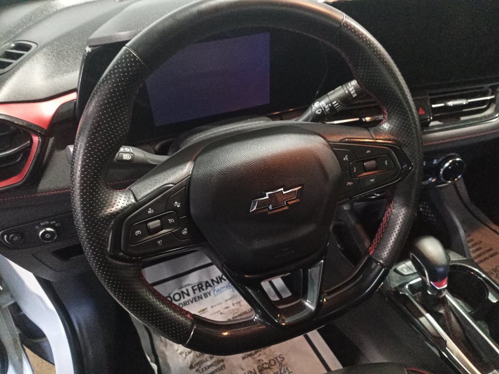 Used 2024 Chevrolet TrailBlazer RS w/ Convenience Package FWD image 18