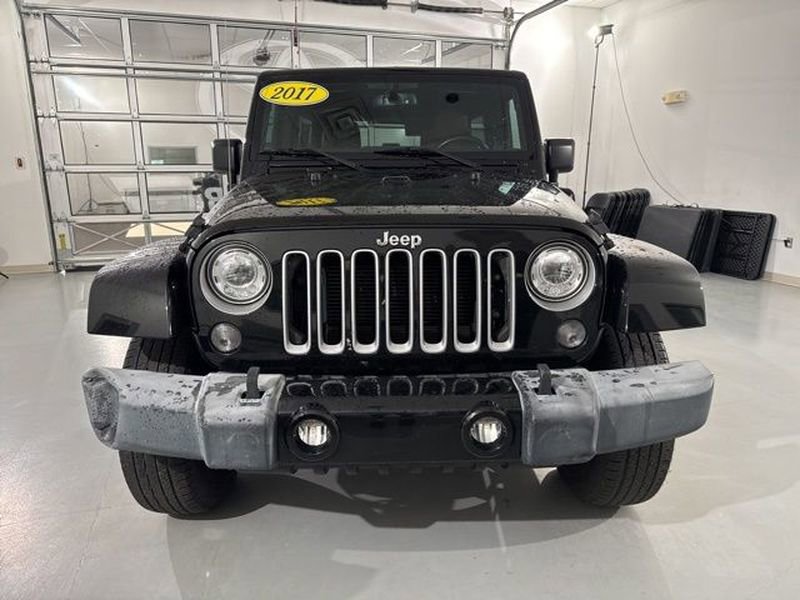 Used 2017 Jeep Wrangler Unlimited Sahara w/ Max Tow Package image 3