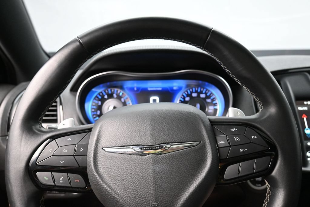 Used 2022 Chrysler 300 S RWD image 13