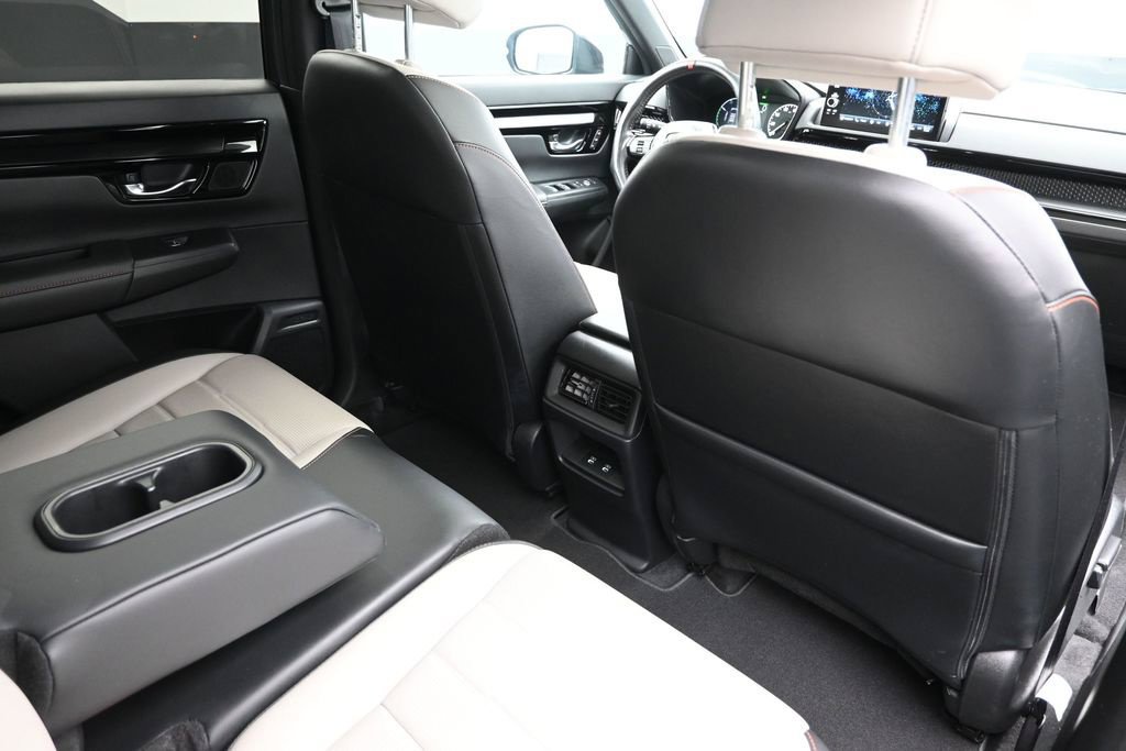 Used 2024 Honda CR-V Sport Touring image 15