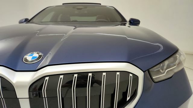Used 2026 BMW 530i RWD image 23