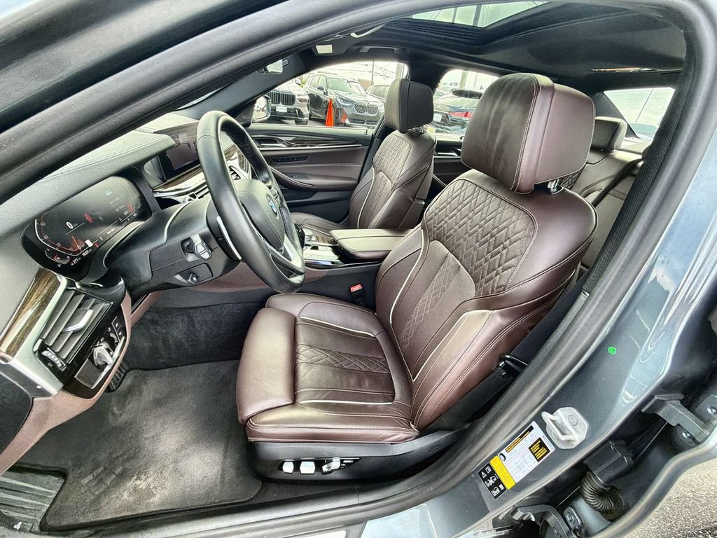 Used 2020 BMW 540i xDrive w/ Executive Package AWD/4WD image 19