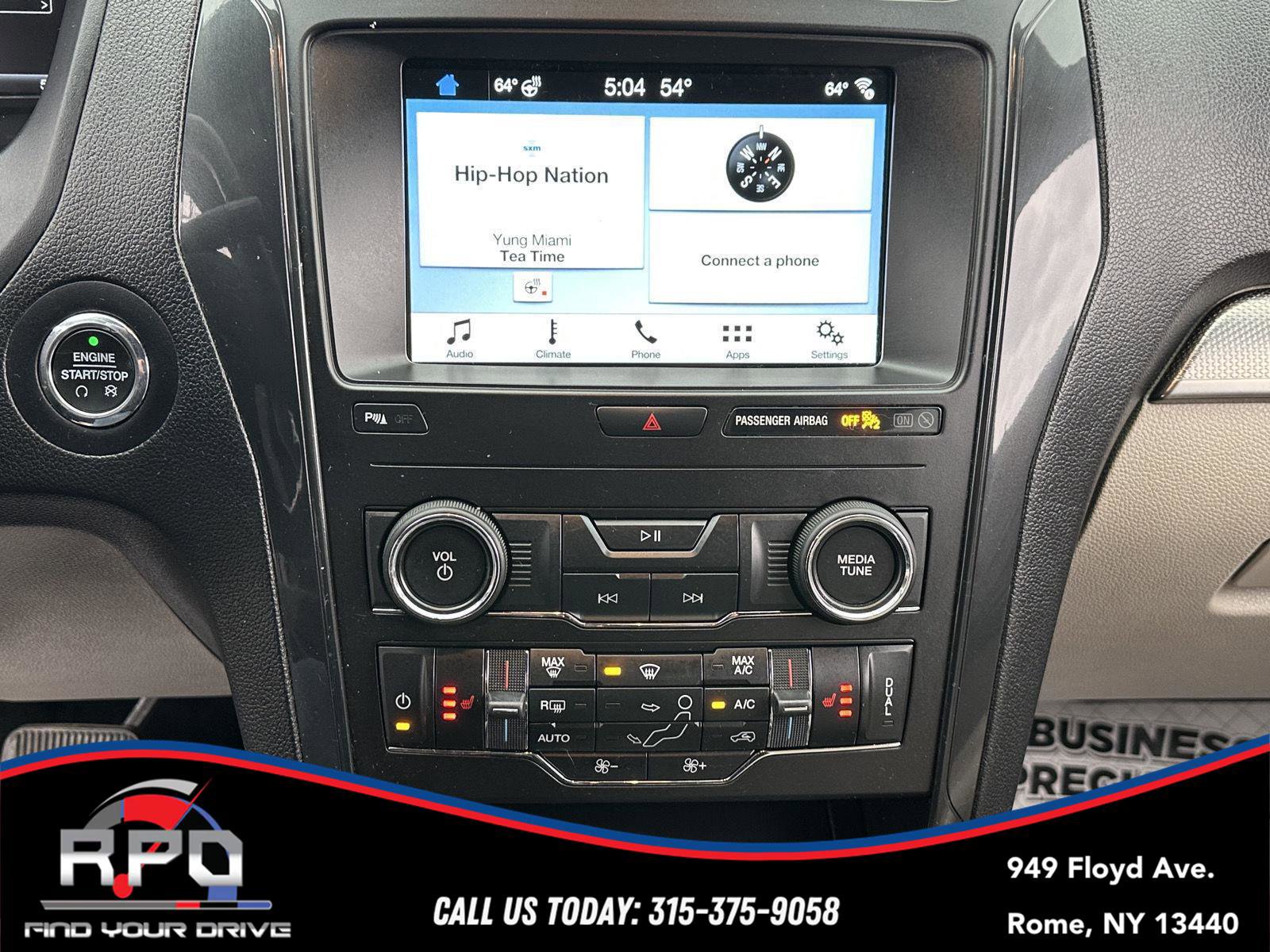 Used 2018 Ford Explorer XLT w/ Equipment Group 202A image 23