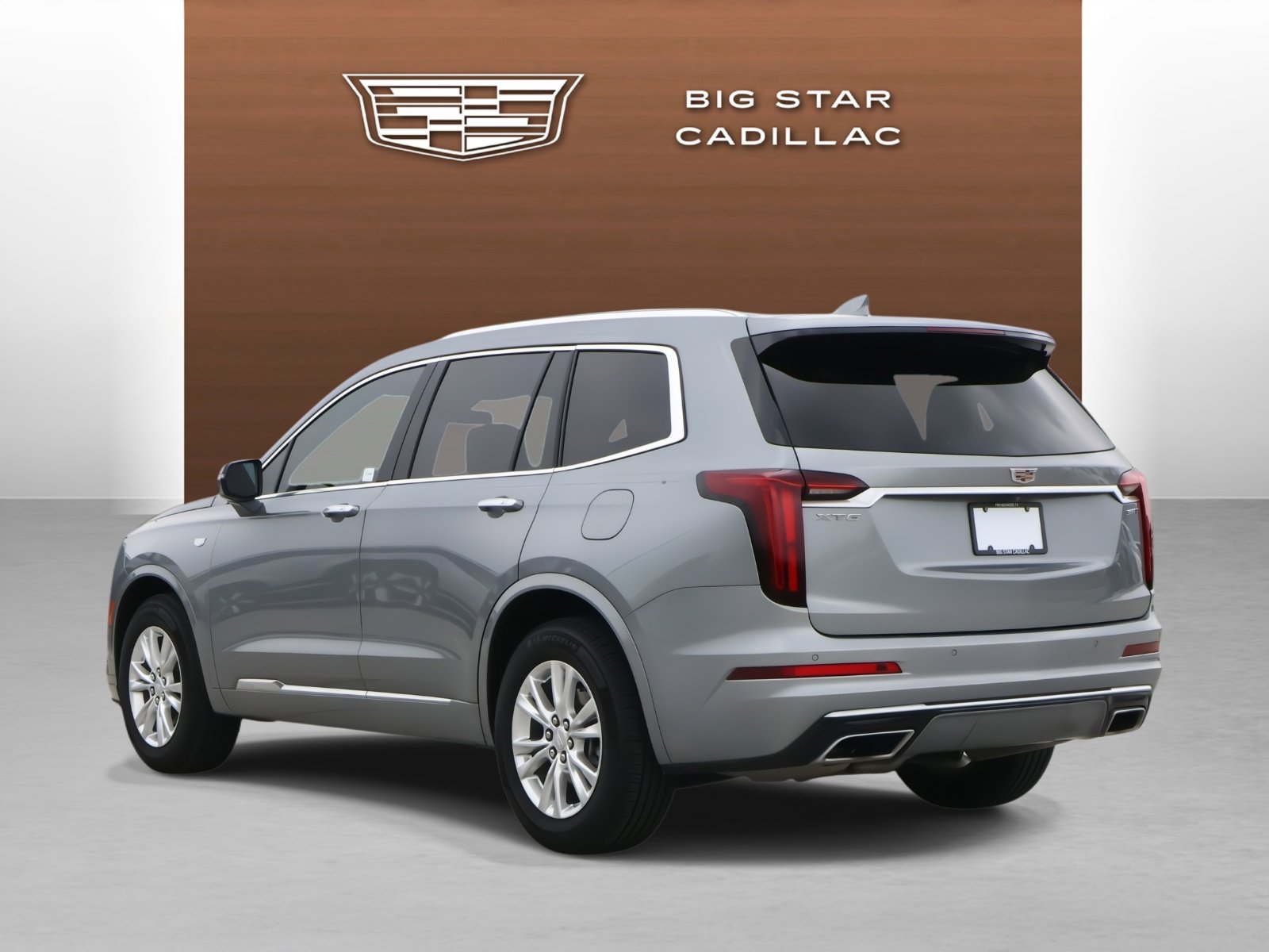 Certified 2024 Cadillac XT6 Luxury image 3