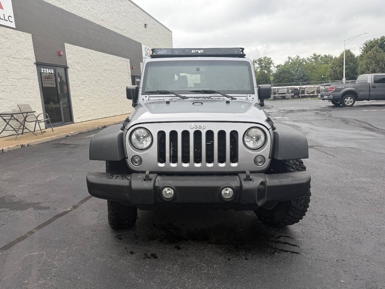Used 2014 Jeep Wrangler Rubicon w/ Dual Top Group AWD/4WD image 9