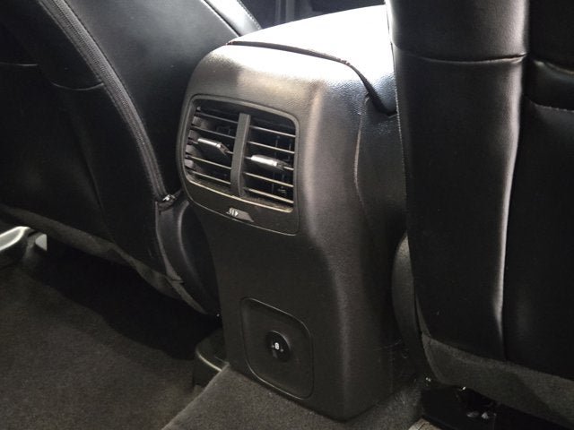 Used 2024 Ford Escape ST-Line w/ Tech Pack #1 AWD/4WD image 8