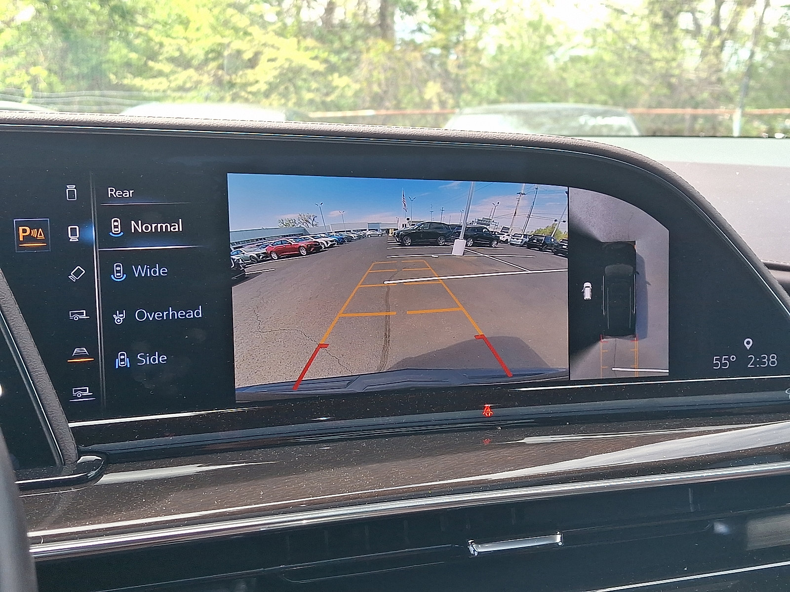 Certified 2024 Cadillac Escalade Premium Luxury Platinum image 30