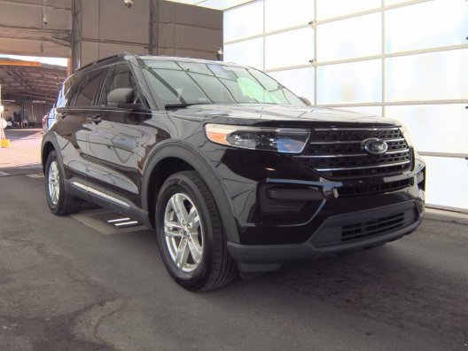 Used 2020 Ford Explorer XLT w/ Comfort Package image 2