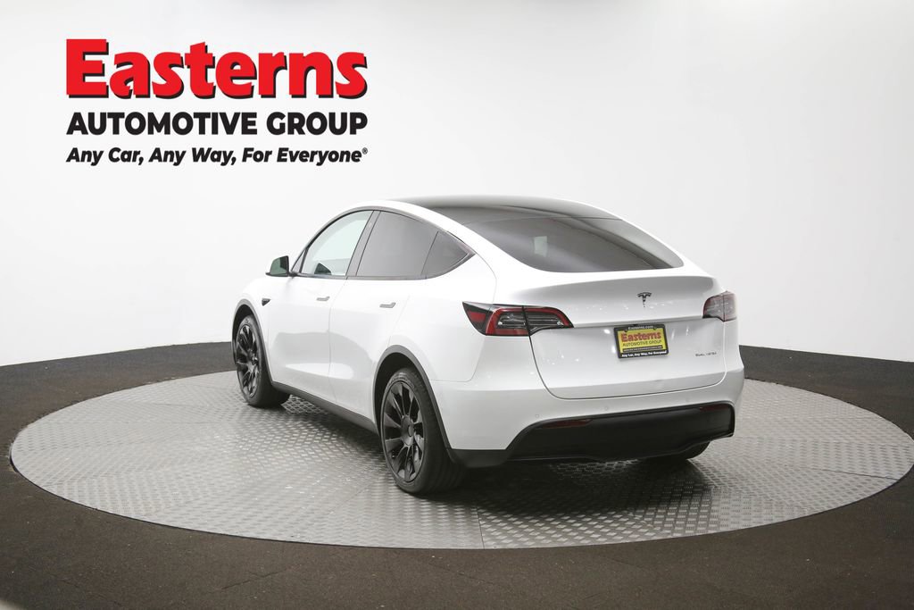 Used 2022 Tesla Model Y Long Range image 35