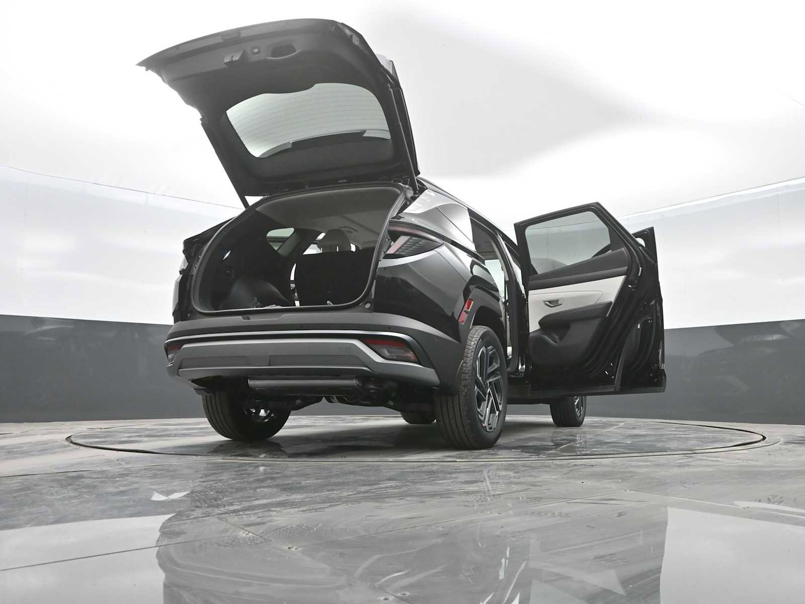 New 2026 Hyundai Tucson Limited image 33