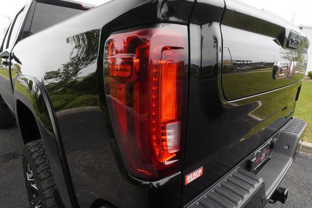 New 2026 GMC Sierra 1500 AT4 w/ AT4 Premium Package AWD/4WD image 40
