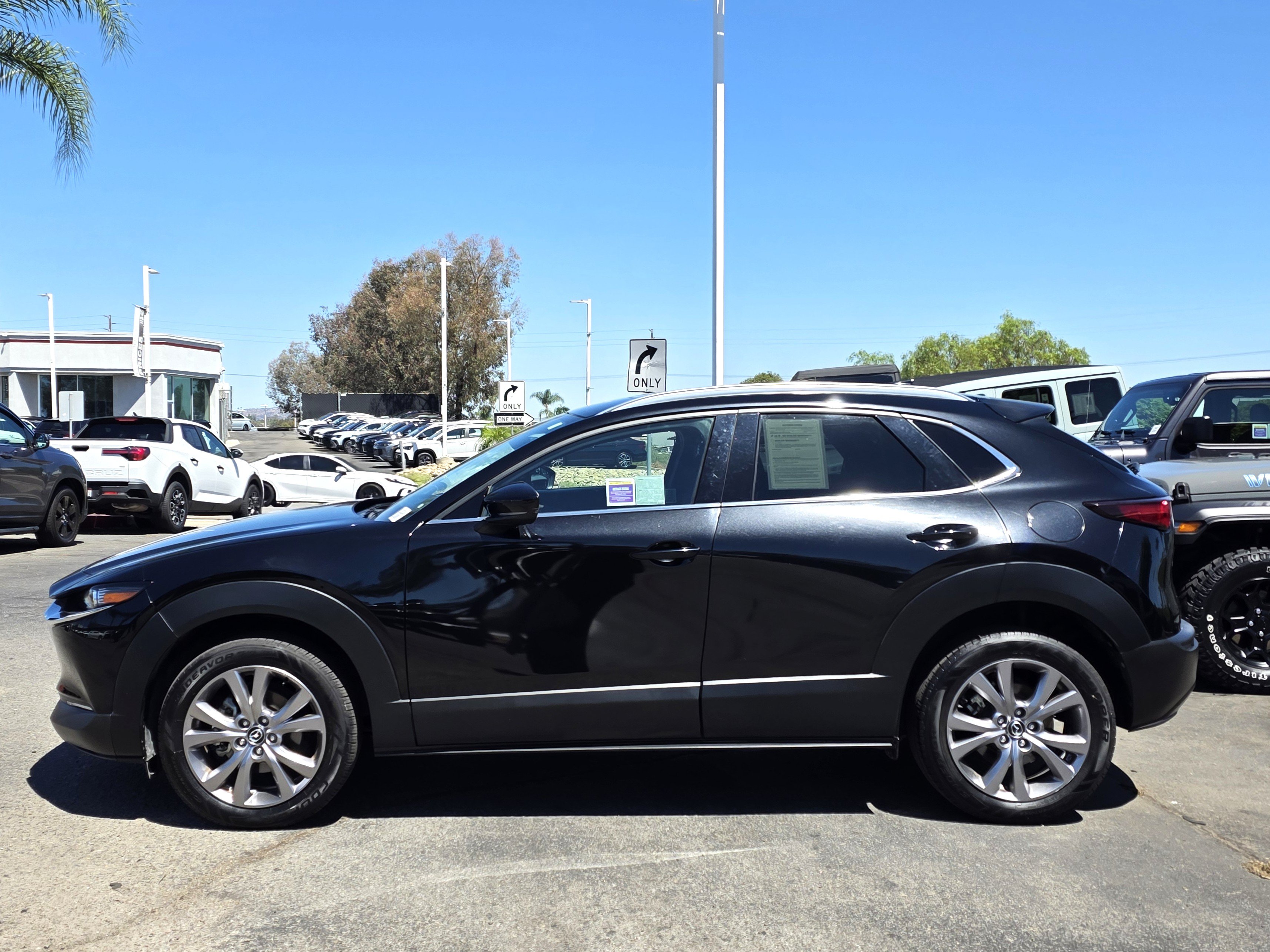 Used 2020 MAZDA CX-30 AWD w/ Premium Package image 2