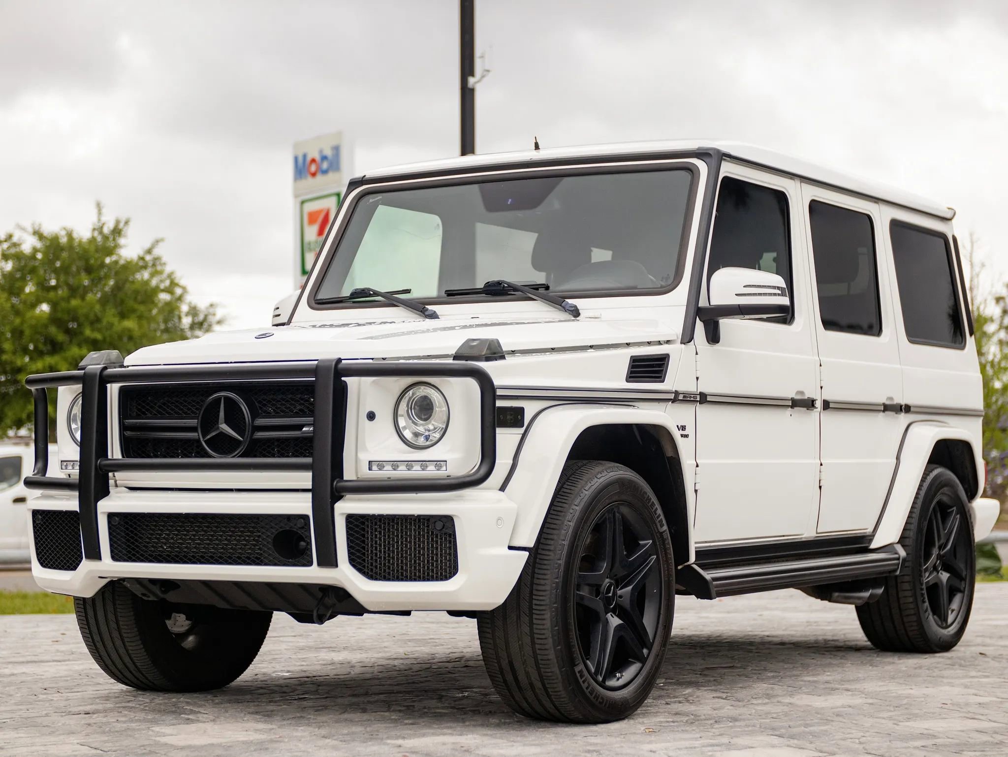 Used 2015 Mercedes-Benz G 63 AMG 4MATIC image 8