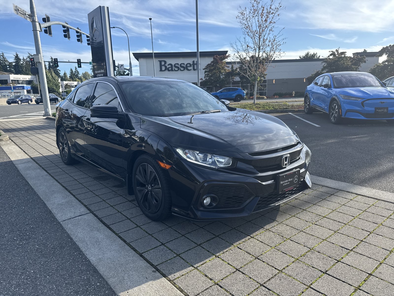 Used 2017 Honda Civic EX image 3