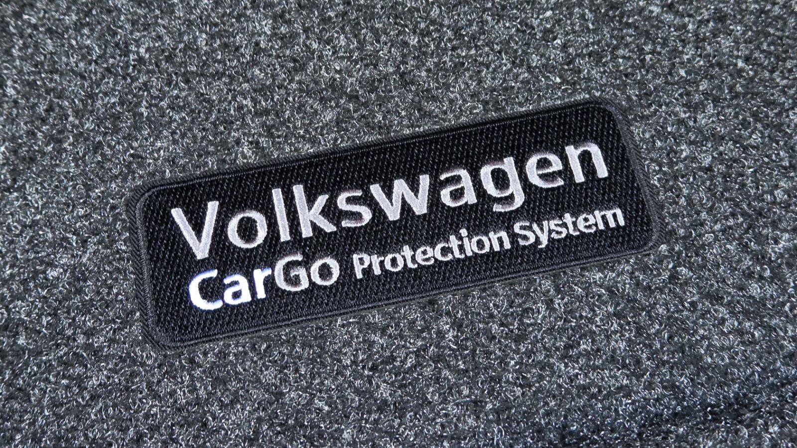 New 2027 Volkswagen Taos SE FWD image 63
