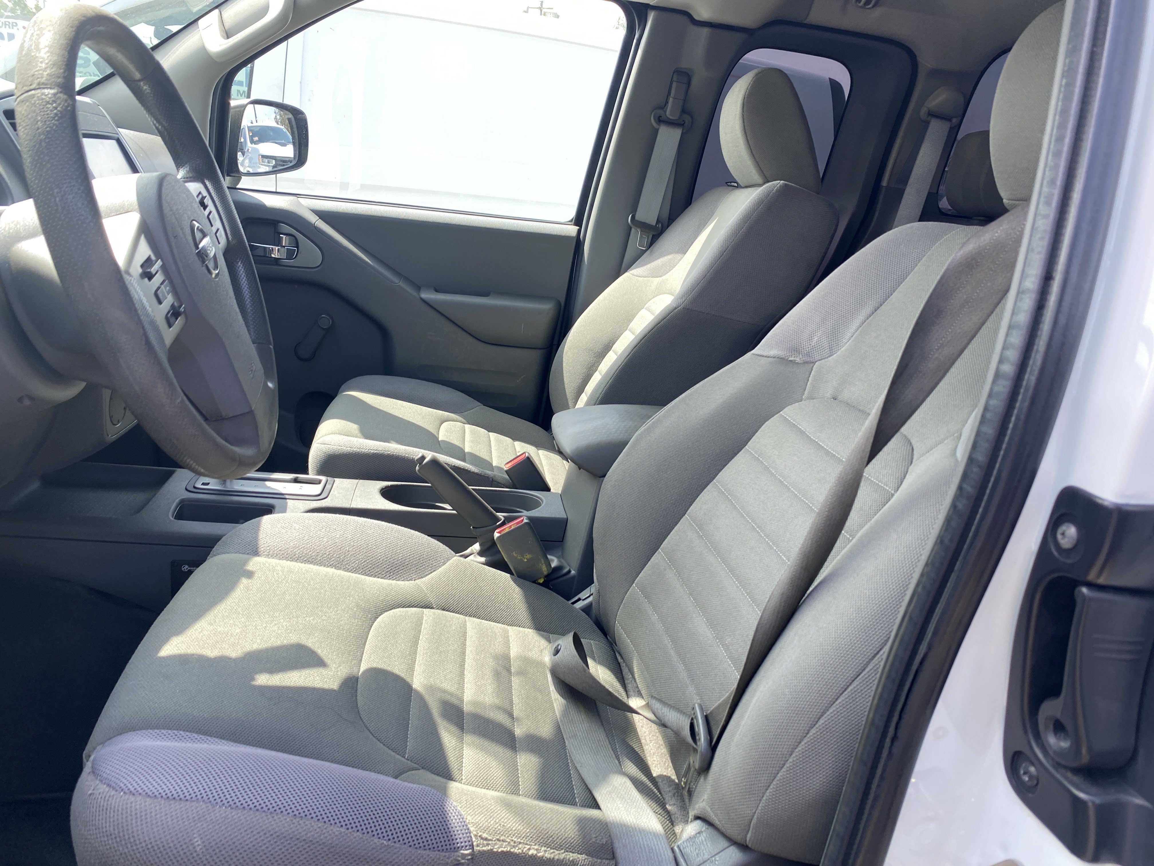 Used 2019 Nissan Frontier S RWD image 11