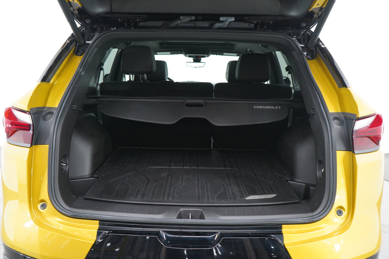 Used 2022 Chevrolet Blazer RS w/ Enhanced Convenience Package image 15