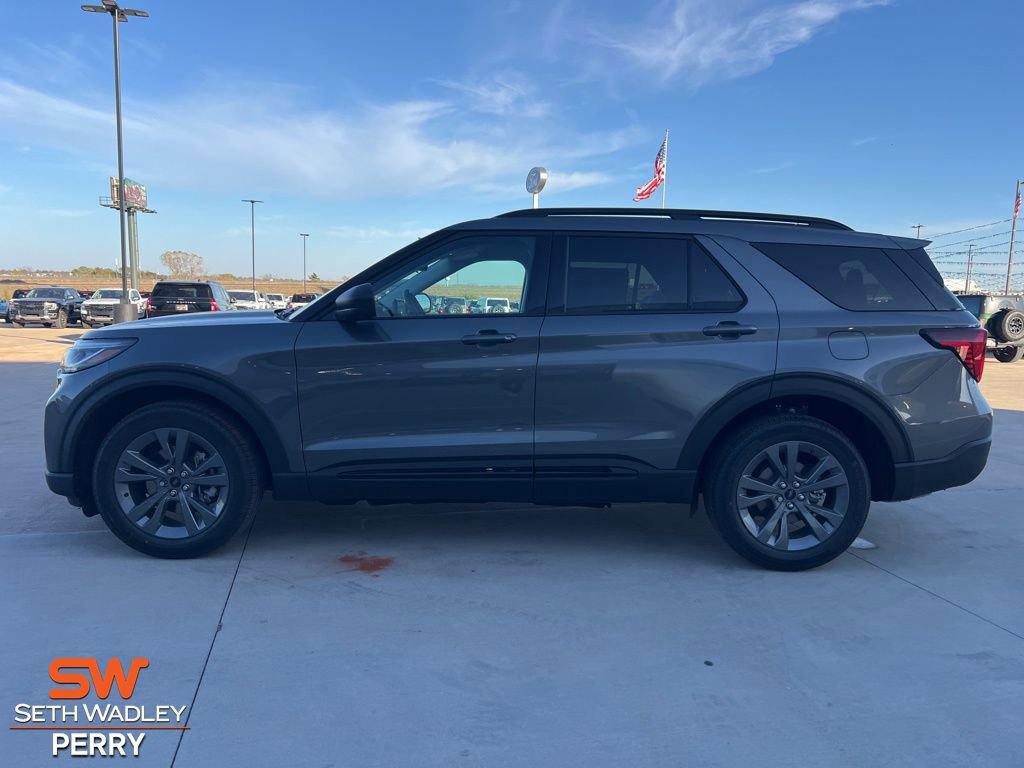 New 2026 Ford Explorer Active w/ Active Comfort Package image 7