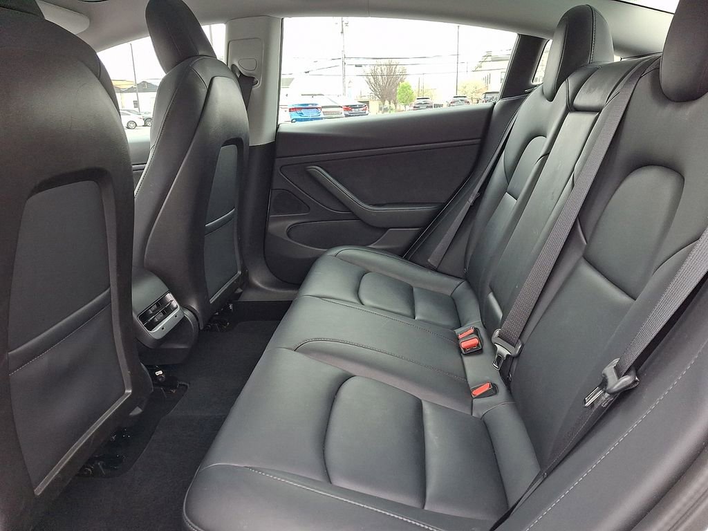 Used 2020 Tesla Model 3 Long Range image 11