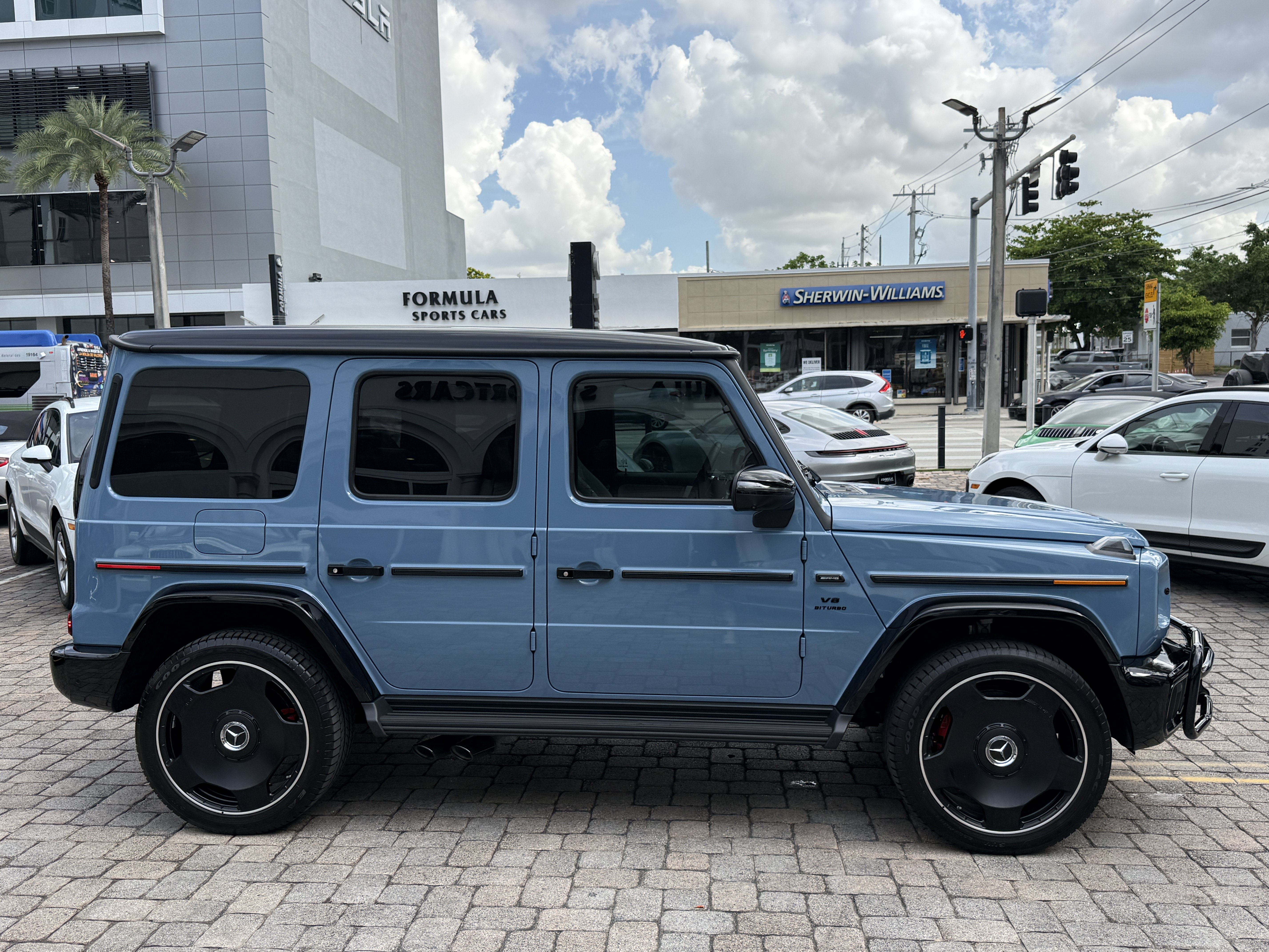 Used 2026 Mercedes-Benz G 63 AMG 4MATIC image 9
