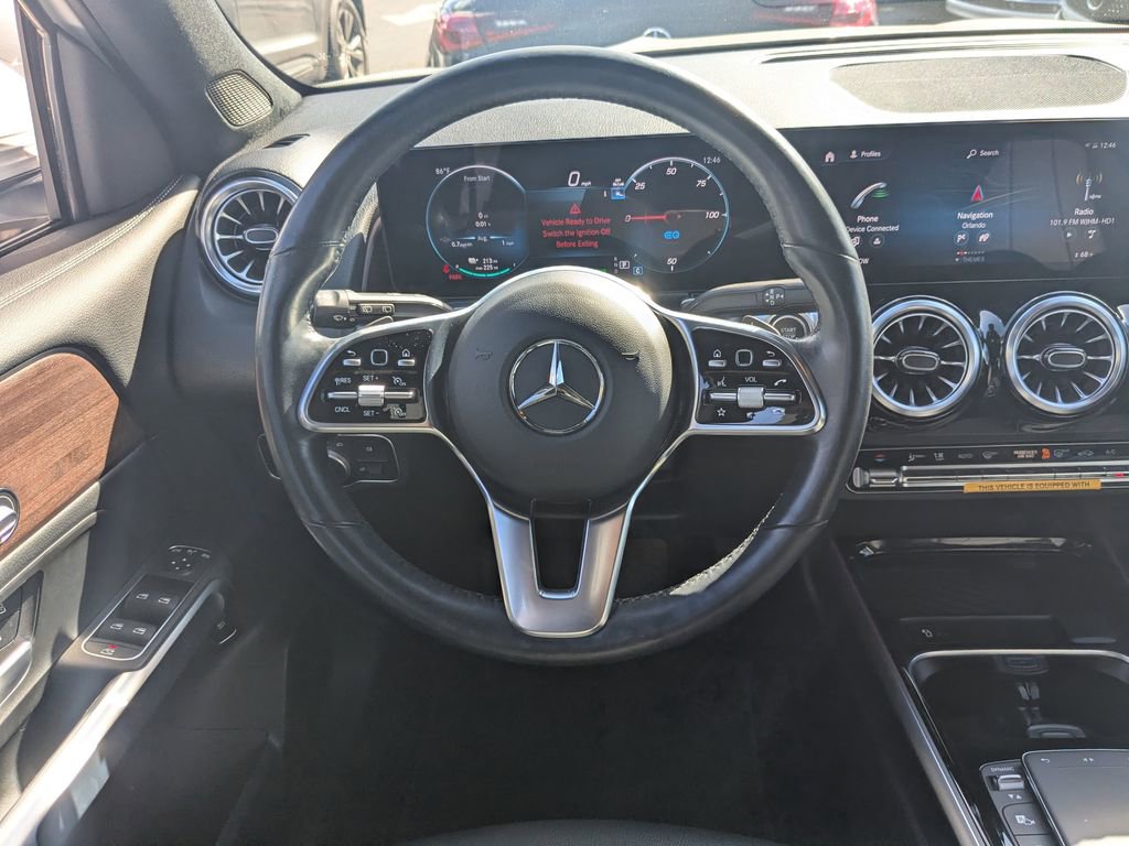 Certified 2023 Mercedes-Benz EQB 250+ w/ Exclusive Package image 3