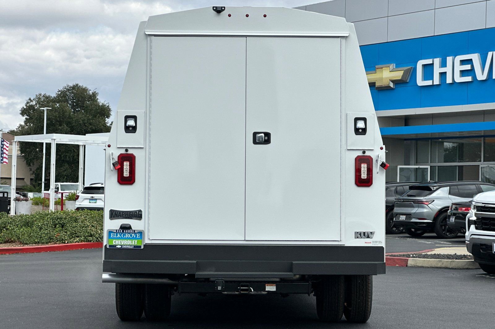 New 2024 Chevrolet Express 3500 w/ Power Convenience Package image 4