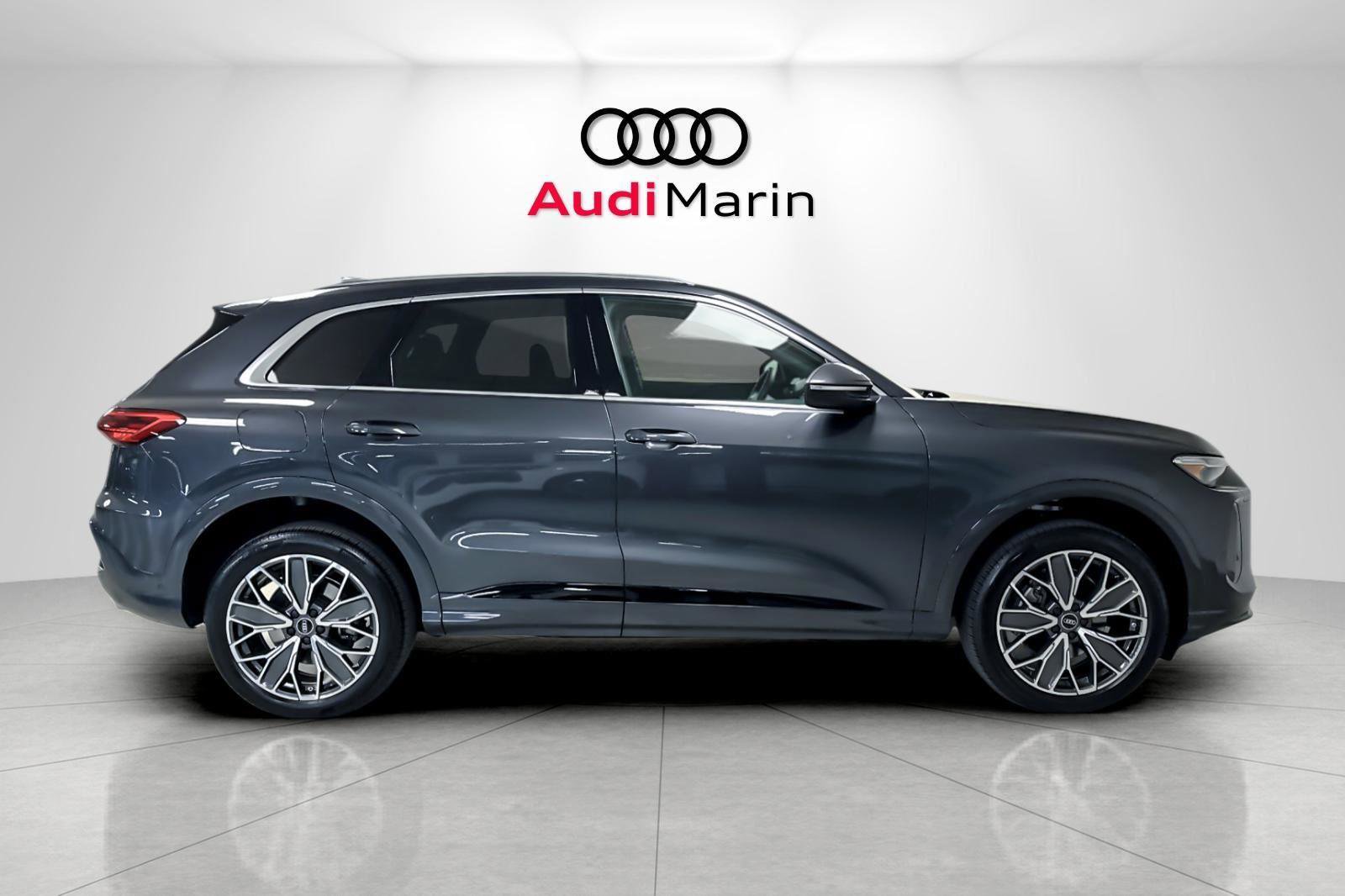 Certified 2025 Audi Q5 Premium Plus w/ Premium Plus image 6