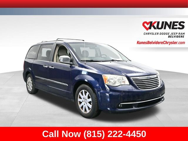 Used 2012 Chrysler Town & Country Touring-L w/ Entertainment Group #2 FWD video 1