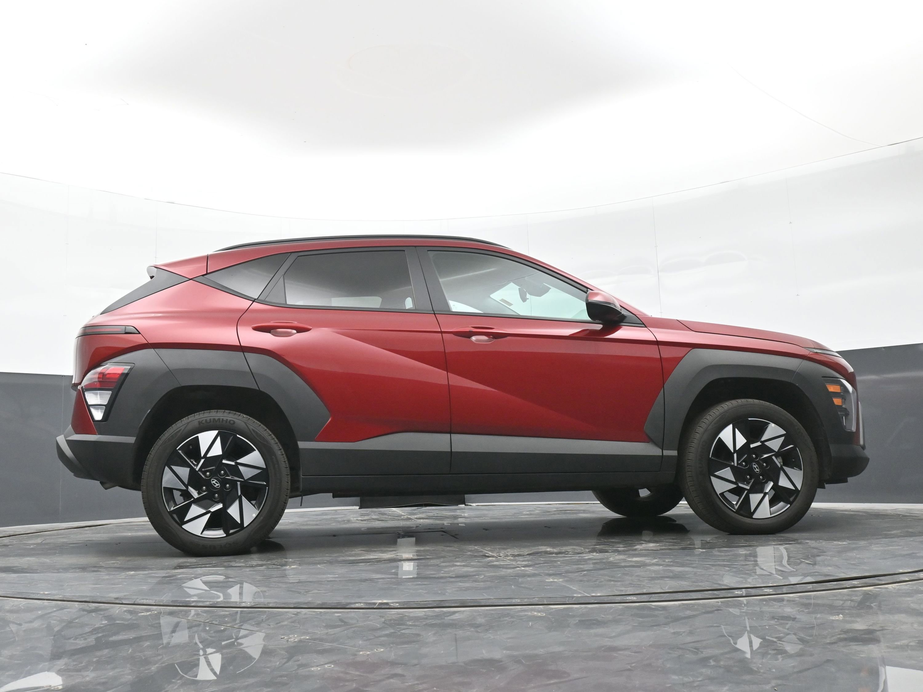 Certified 2025 Hyundai Kona SEL image 44