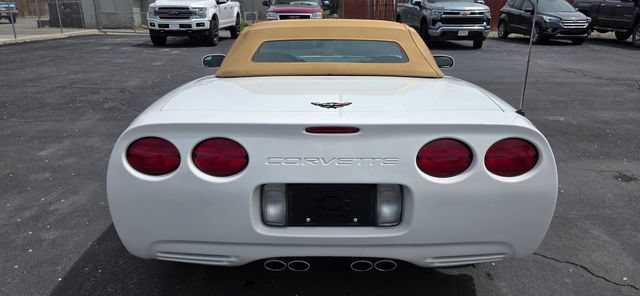 Used 2002 Chevrolet Corvette Convertible w/ Preferred Equipment Group2 RWD image 5
