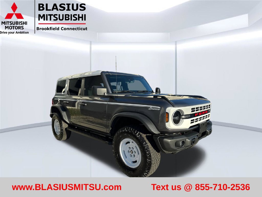 Used 2023 Ford Bronco Heritage Edition AWD/4WD image 6