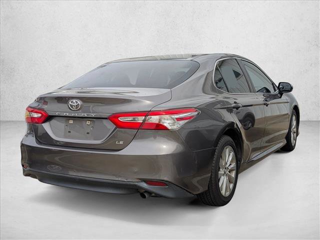 Used 2018 Toyota Camry LE image 4