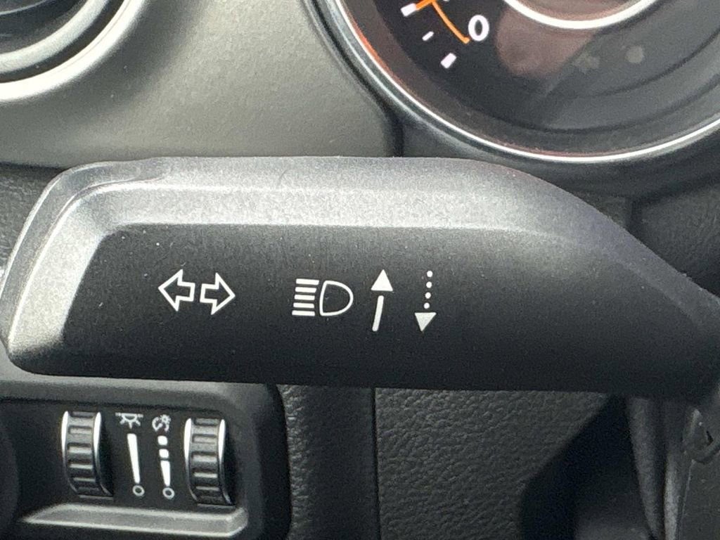 Used 2021 Jeep Wrangler Unlimited Sport image 29