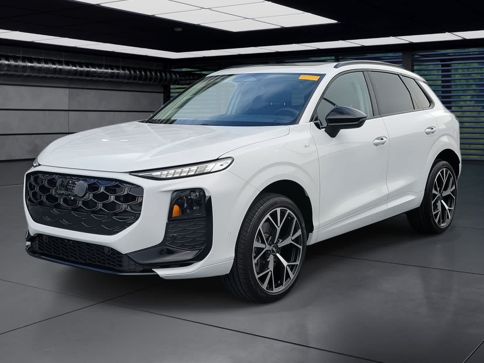 Certified 2026 Audi Q3 quattro 2.0T