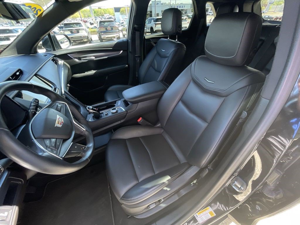 Certified 2023 Cadillac XT5 Luxury image 16