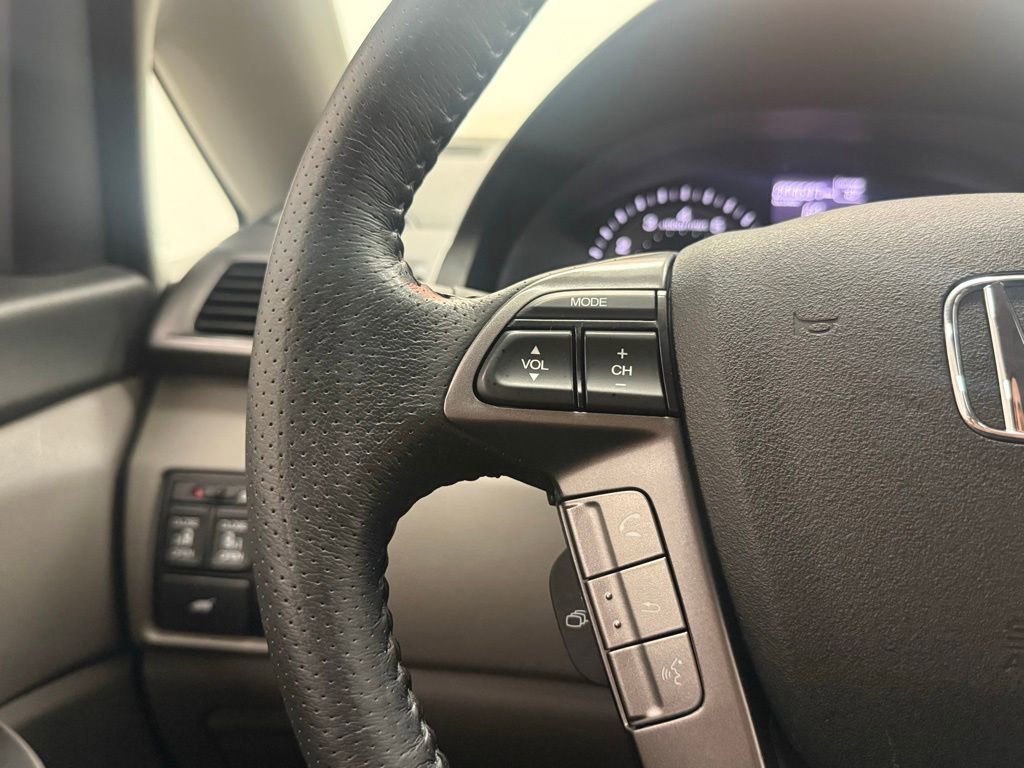 Used 2014 Honda Odyssey EX-L image 18