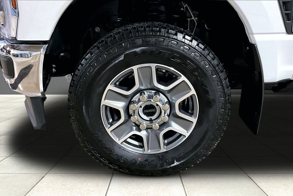 Certified 2024 Ford F350 Lariat w/ Lariat Ultimate Package image 10