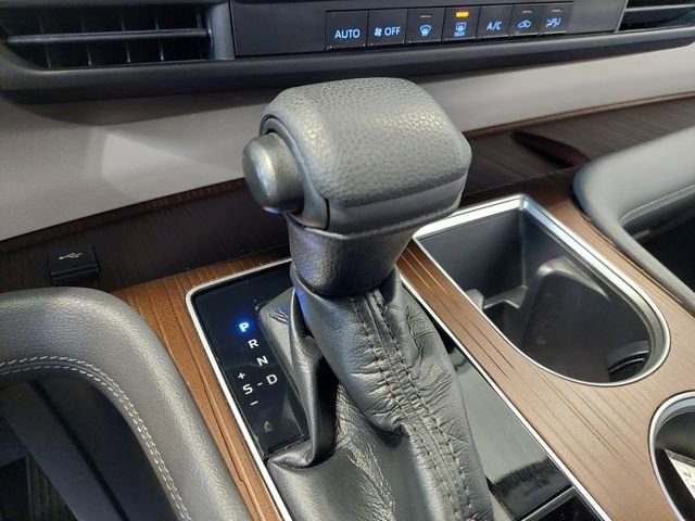 Certified 2022 Toyota Sienna LE image 33