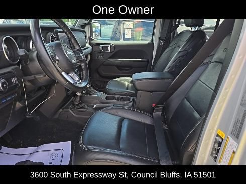 Used 2023 Jeep Wrangler Unlimited Sahara w/ Cold Weather Group AWD/4WD image 6