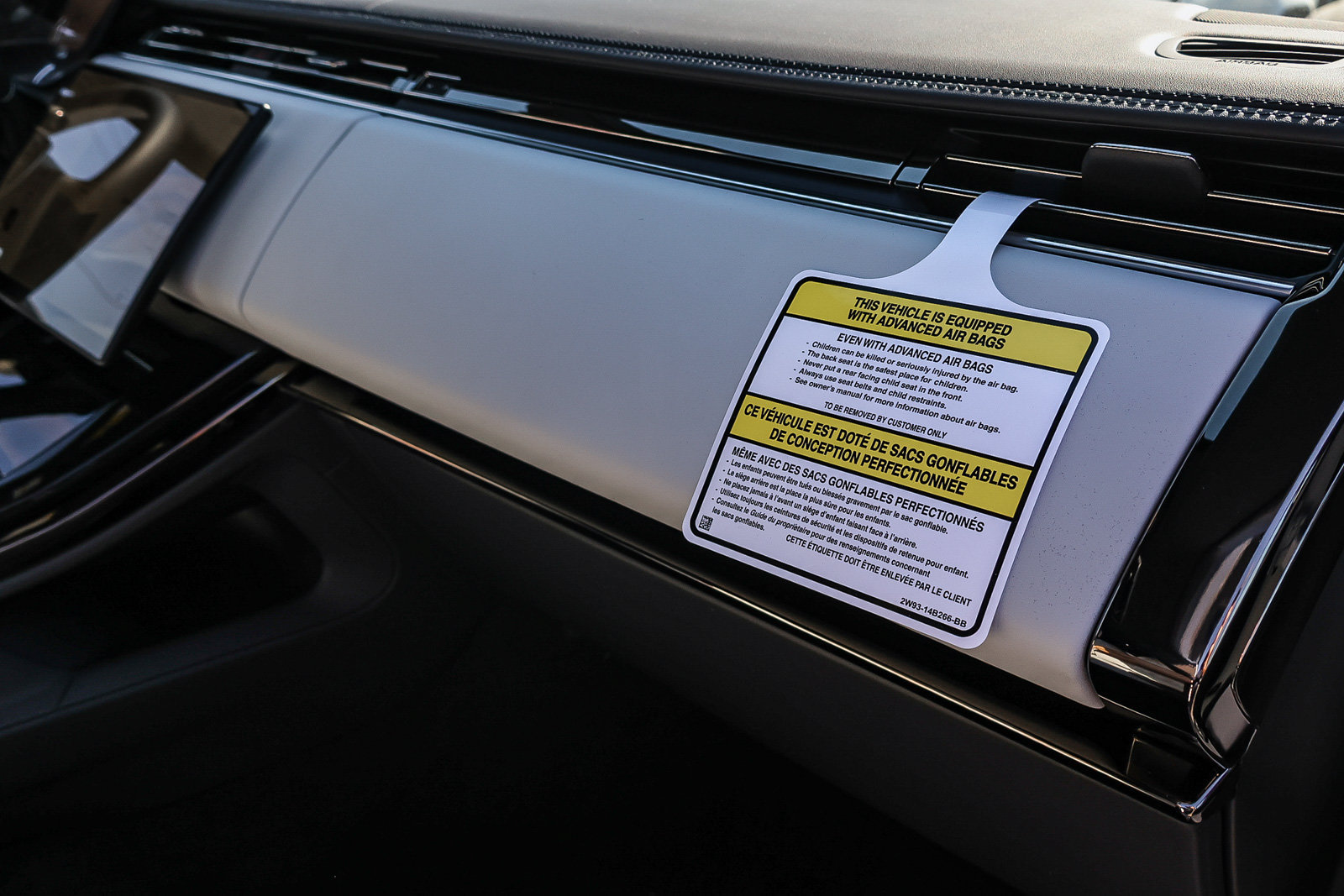 New 2027 Land Rover Range Rover Sport Battersea AWD/4WD image 17