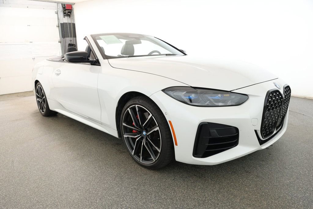Used 2024 BMW 440i xDrive M440i xDrive Convertible with image 3
